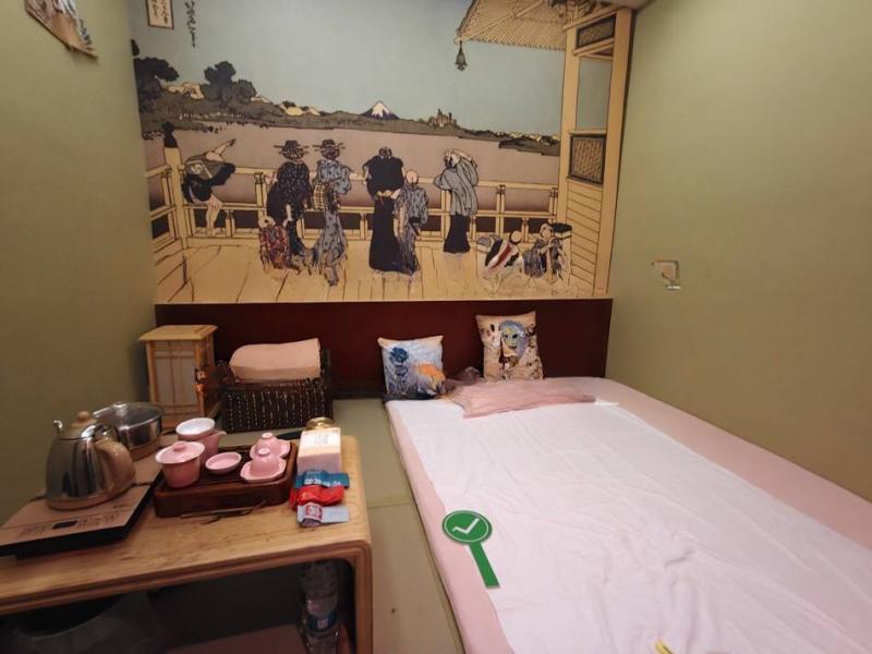 榕城商贸中心、三山大厦，静夜思